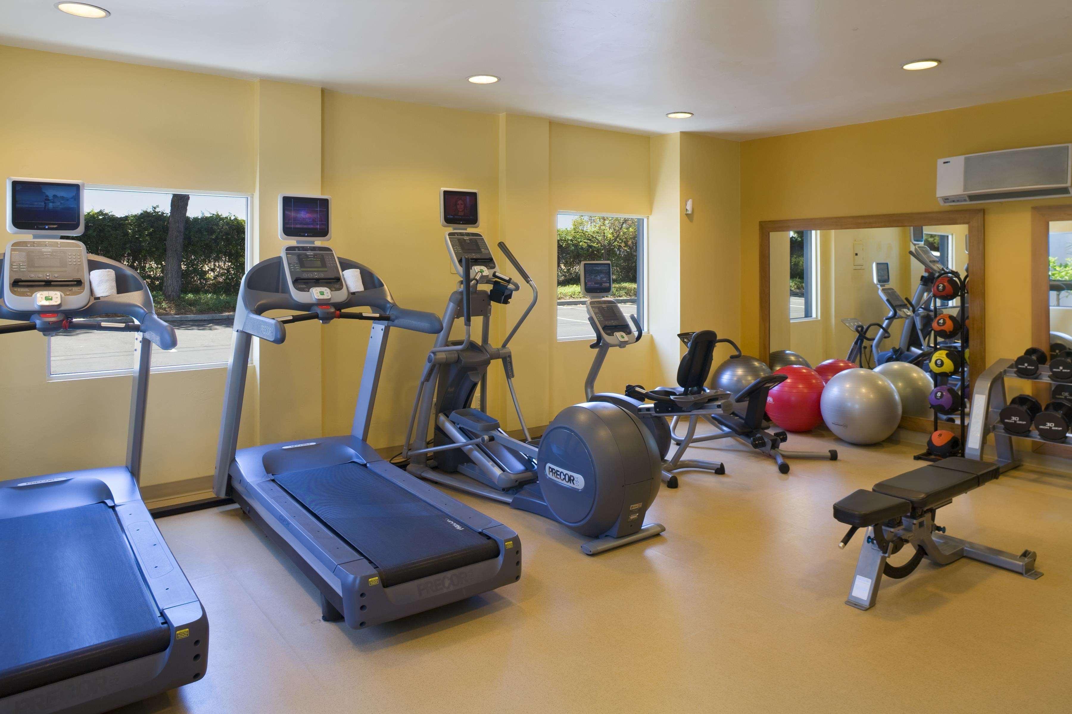 Embassy Suites By Hilton Anaheim North Konforlar fotoğraf